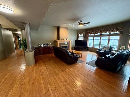 92 Edgewater Drive, Dryden, ON - Indoor Photo Showing Living Room With Fireplace