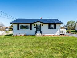72 Hibernia Street  Yarmouth, NS B5A 2M6