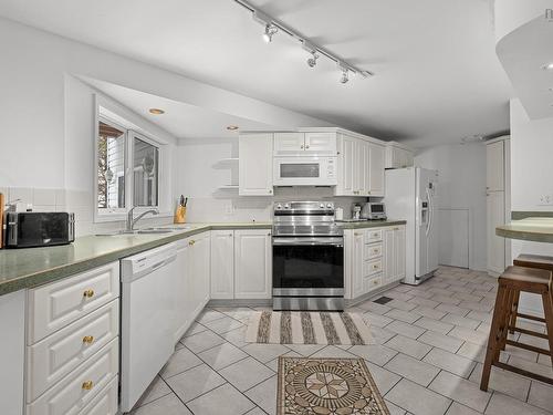 121 School Avenue, Halifax, NS 