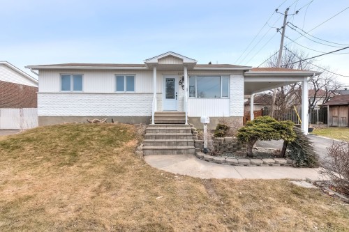 6150 Boul. Payer  Longueuil (Saint-Hubert), QC J3Y 6Y8