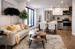 903-1182 Rue Crescent  Montréal (Ville-Marie), QC H3G 0G6