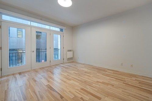 Master Bedroom - 3-1060 Rue Ste-Élisabeth, Montréal (Ville-Marie), QC - Indoor Photo Showing Other Room
