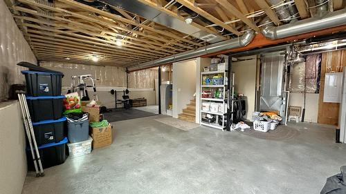 709 22Nd Avenue, Cranbrook, BC - Indoor Photo Showing Basement
