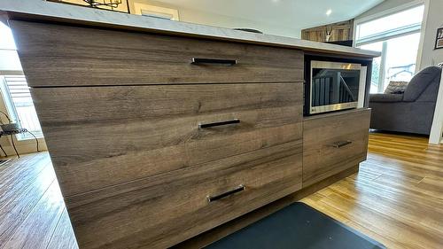 709 22Nd Avenue, Cranbrook, BC - Indoor With Fireplace