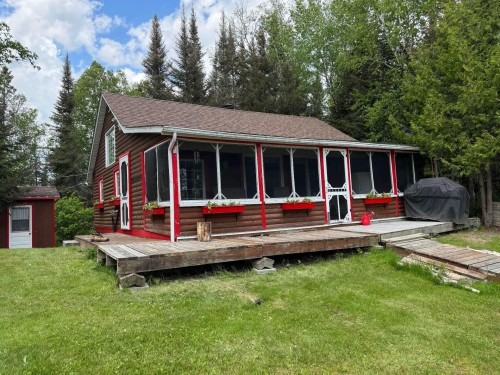 6 Île Lac Desvaux  Rouyn-Noranda, QC J0Z 1B0