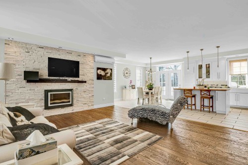 Vue d'ensemble - 661 Ch. St-Germain, Prévost, QC - Indoor Photo Showing Living Room With Fireplace
