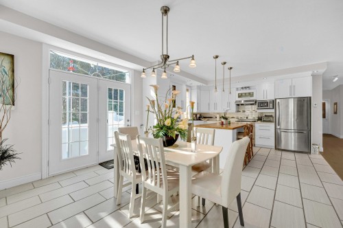 Salle à manger - 661 Ch. St-Germain, Prévost, QC - Indoor Photo Showing Dining Room