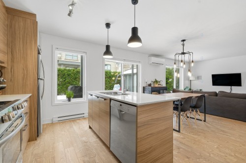 1764 Rue Henri-Blaquière  Chambly, QC J3L 3G3