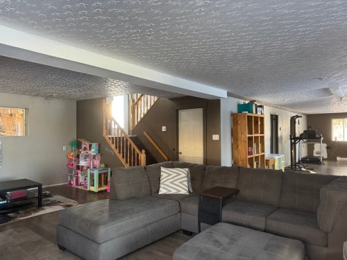 Salle familiale - 1214 Ch. Robert'S, Rouyn-Noranda, QC - Indoor Photo Showing Living Room