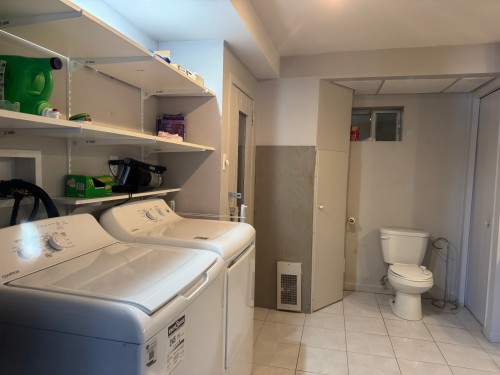 Salle de bains - 1214 Ch. Robert'S, Rouyn-Noranda, QC - Indoor Photo Showing Laundry Room