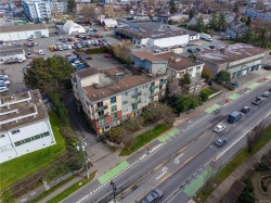 407-356 Gorge Rd EAST Victoria, BC V8T 2W2