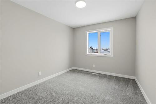 64 Perseus Way, Winnipeg, MB 