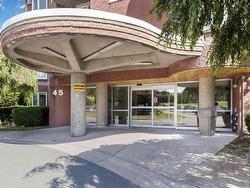 420 45 Vimy Avenue  Halifax, NS B3M 4C5