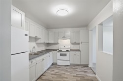 202-3108 Barons Rd  Nanaimo, BC V9T 4B5