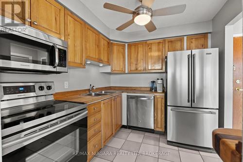 601 - 81 Scott Street, St. Catharines (Lakeport), ON - Indoor Photo Showing Kitchen With Stainless Steel Kitchen With Double Sink