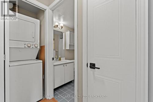 601 - 81 Scott Street, St. Catharines (Lakeport), ON - Indoor Photo Showing Laundry Room