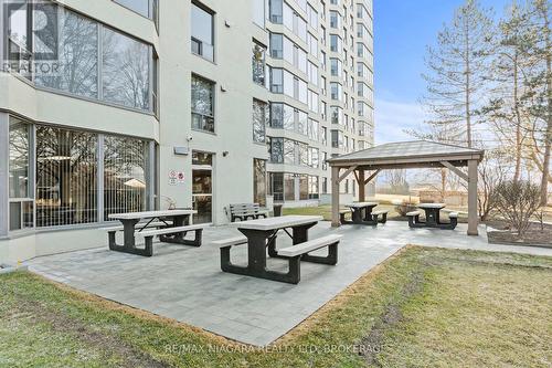 Exterior common area - 601 - 81 Scott Street, St. Catharines (Lakeport), ON - Outdoor