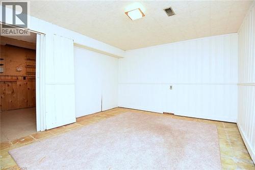4 Bermuda Court, Hamilton, ON - Indoor Photo Showing Other Room