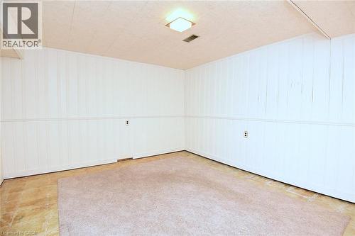 4 Bermuda Court, Hamilton, ON - Indoor Photo Showing Other Room
