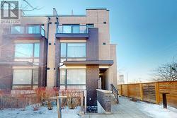 102 - 32 FIELDWAY ROAD  Toronto, ON M8Z 0E3