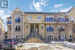 81 - 5035 OSCAR PETERSON BOULEVARD  Mississauga, ON L5M 0P4