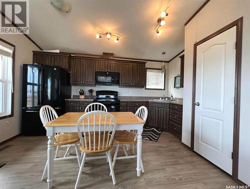 701 Pebble Drive, Webb Rm No. 138, SK - Indoor Photo Showing Dining Room
