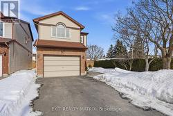 57 ROSEGARDEN CRESCENT  Ottawa, ON K1T 3A9