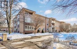 67 BRECKENRIDGE Drive Unit# 202  Kitchener, ON N2B 3R8