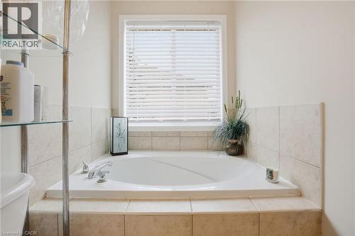 2505 Valleyridge Drive, Oakville, ON - Indoor Photo Showing Bathroom