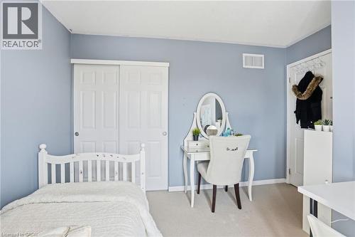 2505 Valleyridge Drive, Oakville, ON - Indoor Photo Showing Bedroom