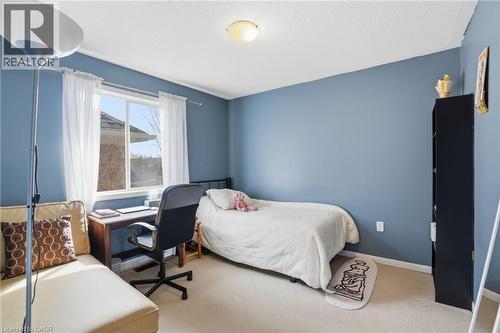 2505 Valleyridge Drive, Oakville, ON - Indoor Photo Showing Bedroom