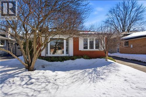 54 DUNCAIRN Avenue  Kitchener, ON N2M 4S4