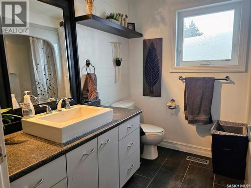 26 Barnes Crescent, Humboldt, SK - Indoor Photo Showing Bathroom