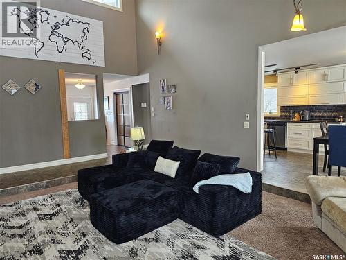 26 Barnes Crescent, Humboldt, SK - Indoor Photo Showing Living Room