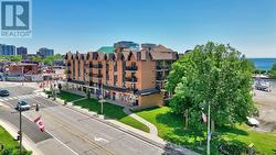303 - 102 BRONTE ROAD Oakville, ON L6L 6J5
