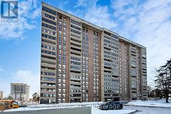 1606 - 15 KENSINGTON ROAD  Brampton, ON L6T 3W2