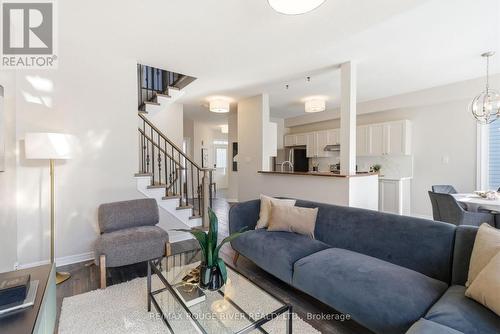 46 Sandford Crescent, Whitby (Rolling Acres), ON - Indoor Photo Showing Living Room
