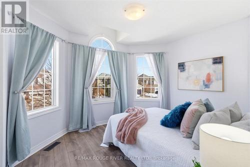 46 Sandford Crescent, Whitby (Rolling Acres), ON - Indoor Photo Showing Bedroom