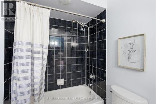 46 Sandford Crescent, Whitby (Rolling Acres), ON - Indoor Photo Showing Bathroom