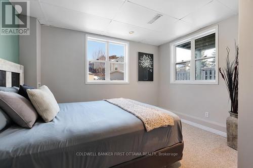 37 Boulder Way, Ottawa, ON - Indoor Photo Showing Bedroom