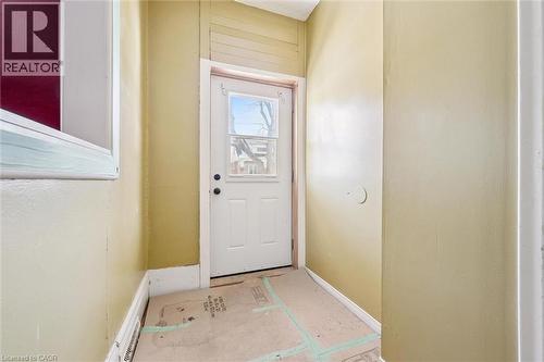 98 William Street W, Waterloo, ON - Indoor Photo Showing Other Room