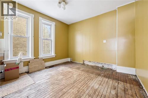 98 William Street W, Waterloo, ON - Indoor Photo Showing Other Room