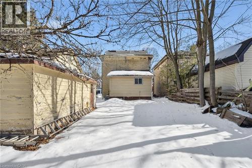 98 William Street W, Waterloo, ON - Outdoor