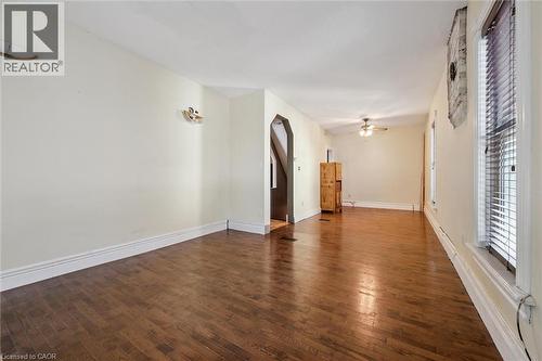 98 William Street W, Waterloo, ON - Indoor Photo Showing Other Room