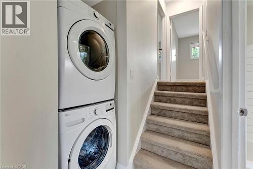 6 Ruskview Road Unit# 1, Kitchener, ON - Indoor Photo Showing Laundry Room