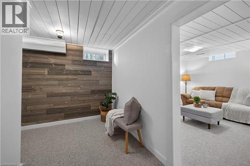 35 Highland Boulevard, Caledonia, ON - Indoor Photo Showing Other Room