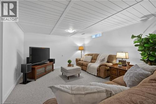 35 Highland Boulevard, Caledonia, ON - Indoor