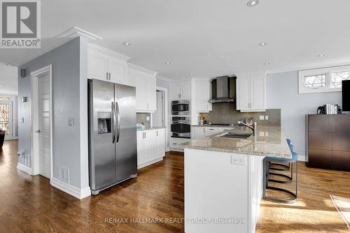 556 Edison Avenue, Ottawa, ON - Indoor Photo Showing Kitchen