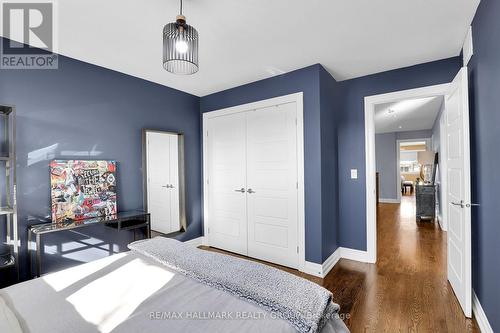 556 Edison Avenue, Ottawa, ON - Indoor Photo Showing Bedroom