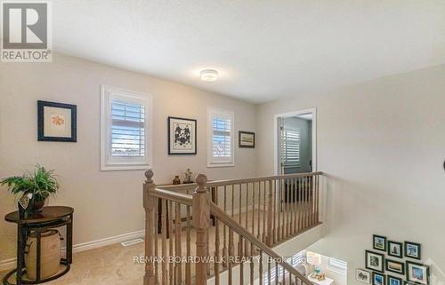 741 Derreen Avenue, Ottawa, ON - Indoor Photo Showing Other Room